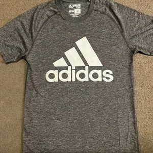 Addidas t shirt